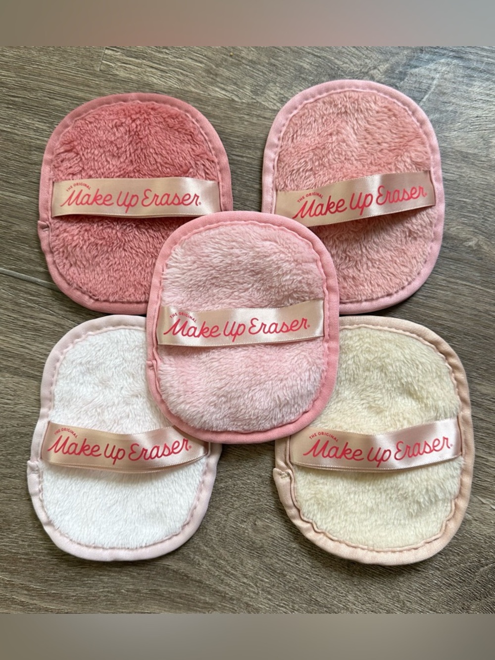 Make Up Eraser Reusable Makeup Remover Pads - Pink & Cream Set